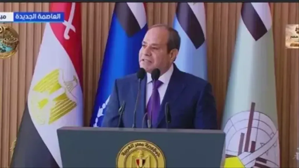 الرئيس السيسي يعاود التأكيد على أهمية الوعي والتصدي لمحاولات تحطيم الذاكرة الوطنية