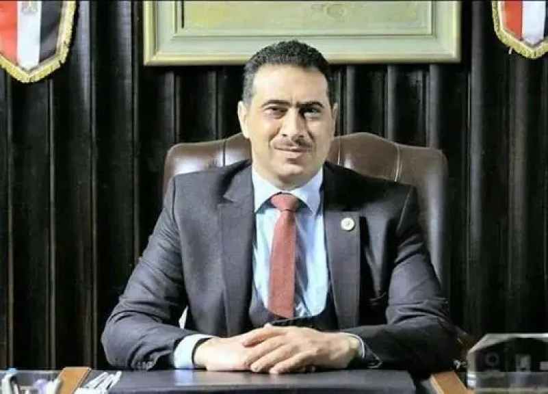 نائب رئيس جامعة القاهرة يبرئ قصر العيني: الوافدون لا يأخذون أماكن المصريين