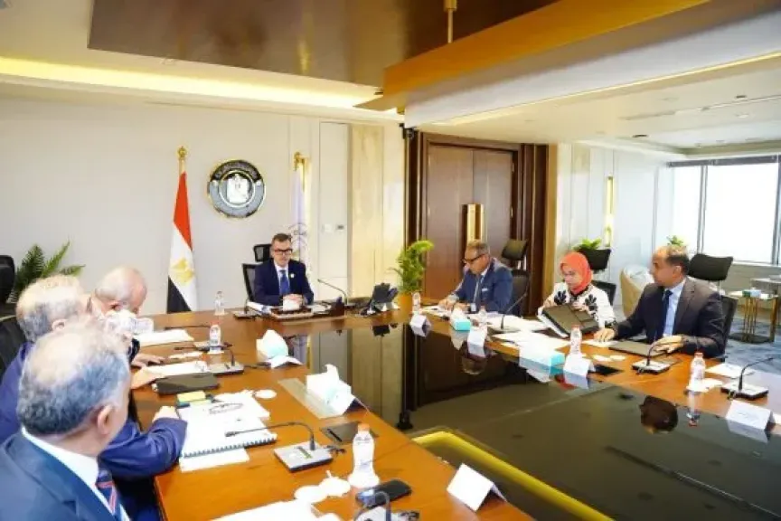 بحضور رئيس البنك الأهلي.. وزير التخطيط يبحث فرص الاستغلال الأمثل لأصول بنك الاستثمار القومي