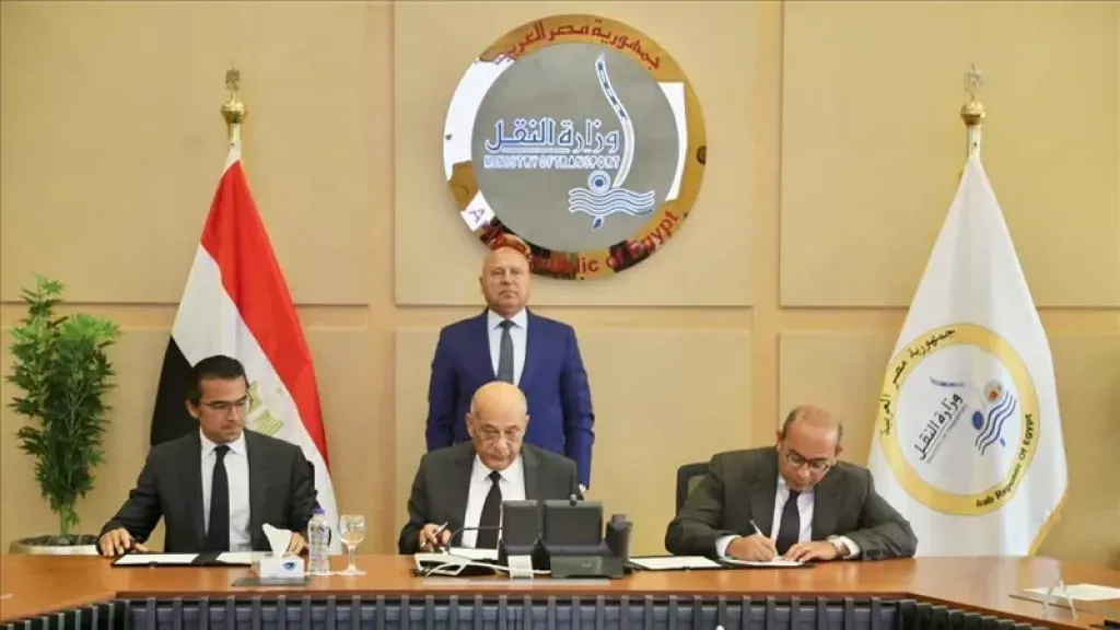 ميناء الدخيلة يستعد لإنشاء مركز لوجستي عالمي باستثمارات القطاع الخاص