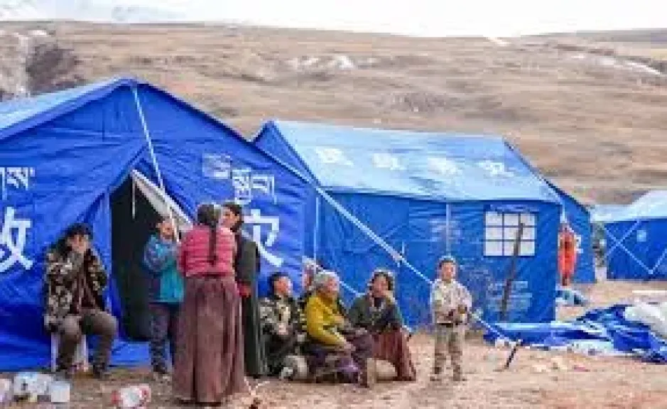 الصين تخصص إمدادات إنقاذ إضافية للمنطقة المنكوبة بالزلزال في شيتسانج