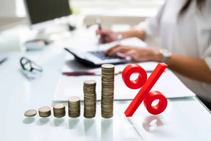 استطلاع يتوقع تثبيت أسعار الفائدة في مصر الخميس المقبل