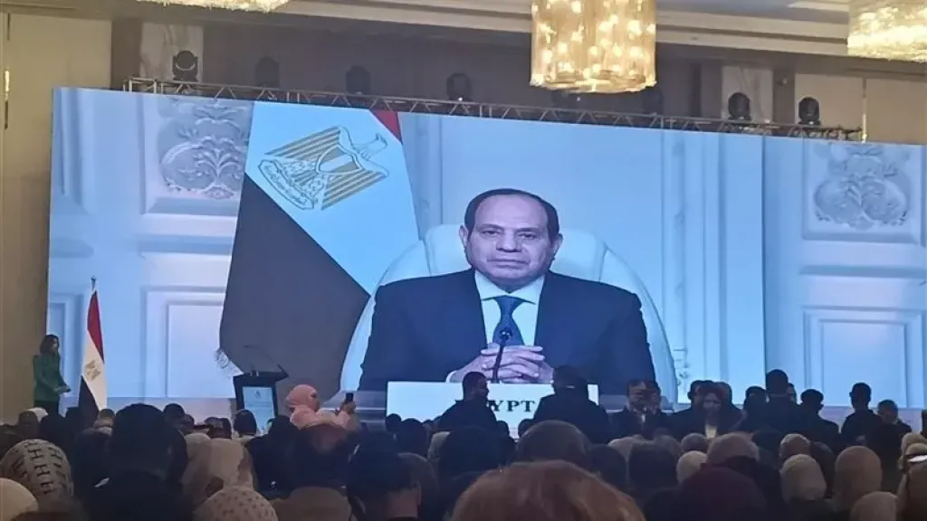 الرئيس السيسي: النيل شريان الحياة لمصر وجسرا للتواصل والتعاون بين الشعوب