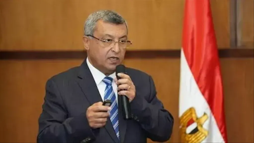 الأمور تحت السيطرة.. وزير البترول الأسبق يكشف توقعاته لأسعار الوقود بمصر