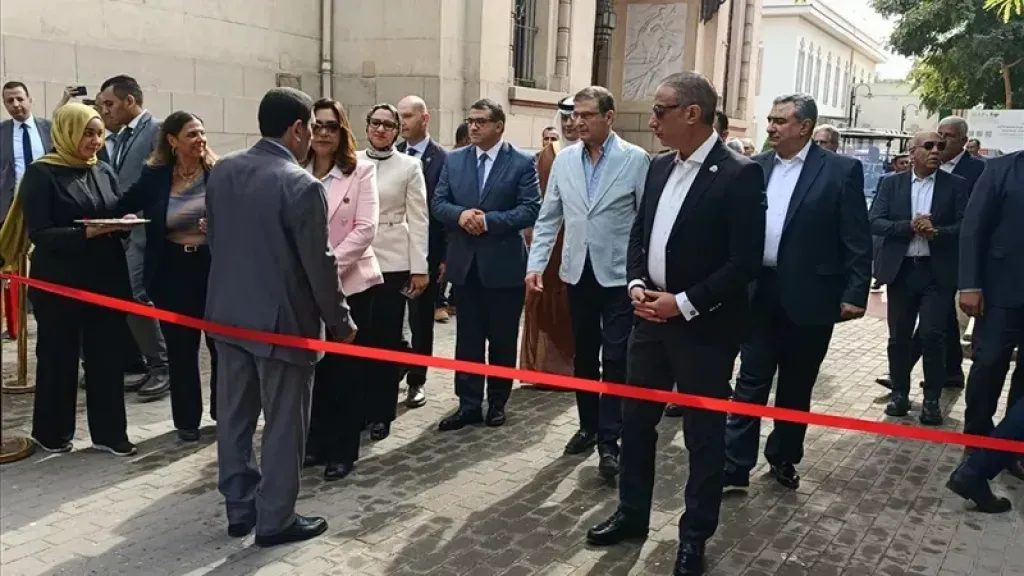 وزيرا الزراعة والتنمية المحلية يفتتحان النسخة الخامسة من مهرجان النباتات الطبية والعطرية